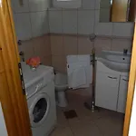 Two-bedroom In I *