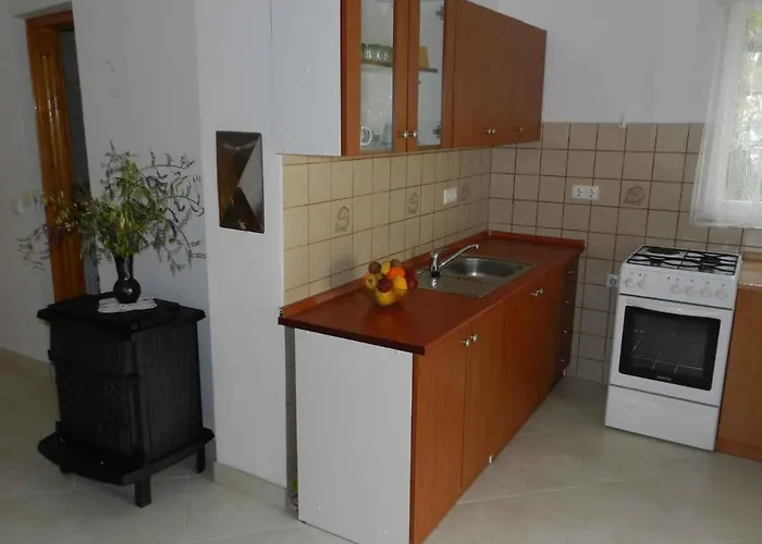 Two-bedroom In I *